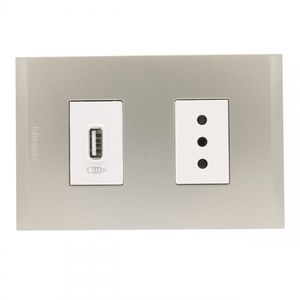 Placa Armada Enchufe Simple 10 A Blanco Perla