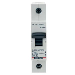 Interruptor Automático C 1 Polo 6 kA 32 A Blanco