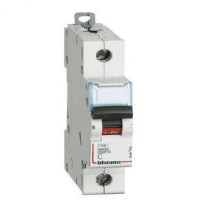 Interruptor Automático C 1 Polo 6 kA 6 A Blanco