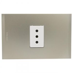 Placa Armada Enchufe Simple 10 A Nóbile Perla
