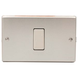 Placa Armada Interruptor 9/24 Simple 16 A Magic Aluminio