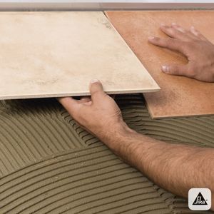 Adhesivo Cerámico Polvo AC Piso/Muro 25 kg