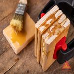 Adhesivo-de-contacto-Sikabond-260-Pasta-1-16-gl-ambar-220520_3