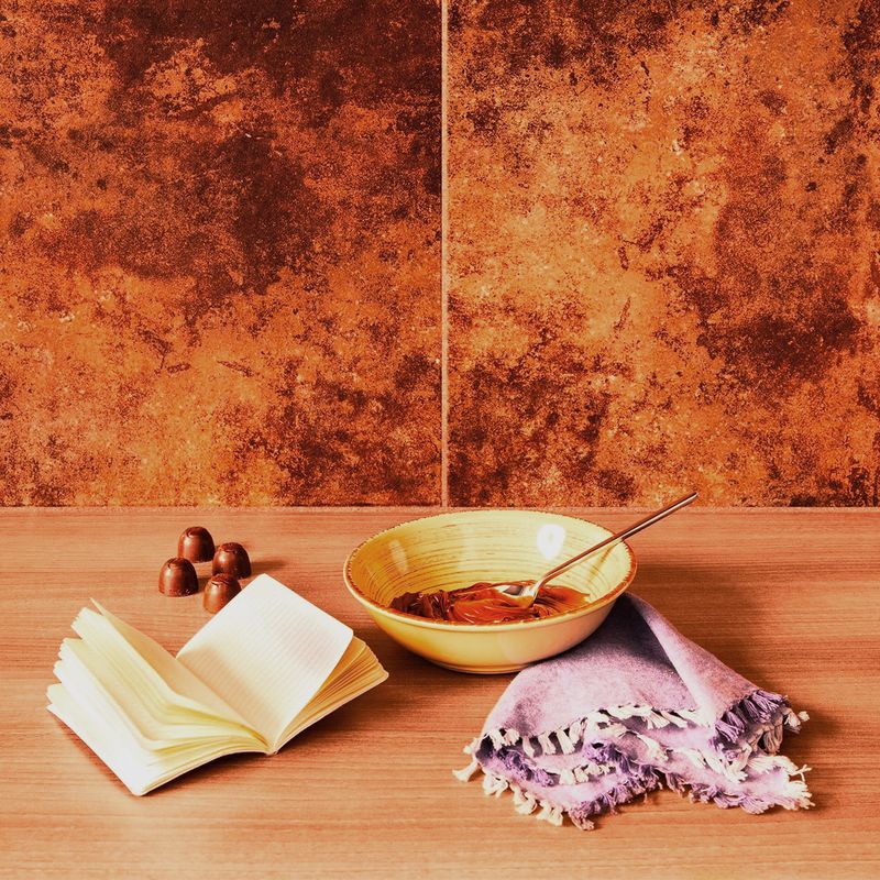 Ceramica-Piso-45-x-45-cm-2-29-M2-Almudena-Rojo-250317_3.jpg