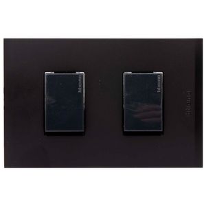 Placa Armada Interruptor 9/15 Doble 15 A Nóbile Negro
