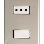 Placa-Armada-Interruptor-9-12-Simple-Enchufe-10A-Magic-Gris-14062_3