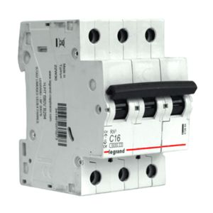 Interruptor Automático Termomagnético 3 Polos 6 kA 16 A